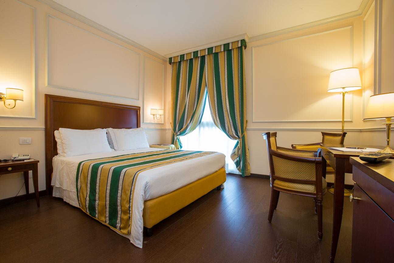 เดอะ รีเจนซี โฮเต็ล-ใหม่ Hotel ลิสโซเน ภายนอก รูปภาพ