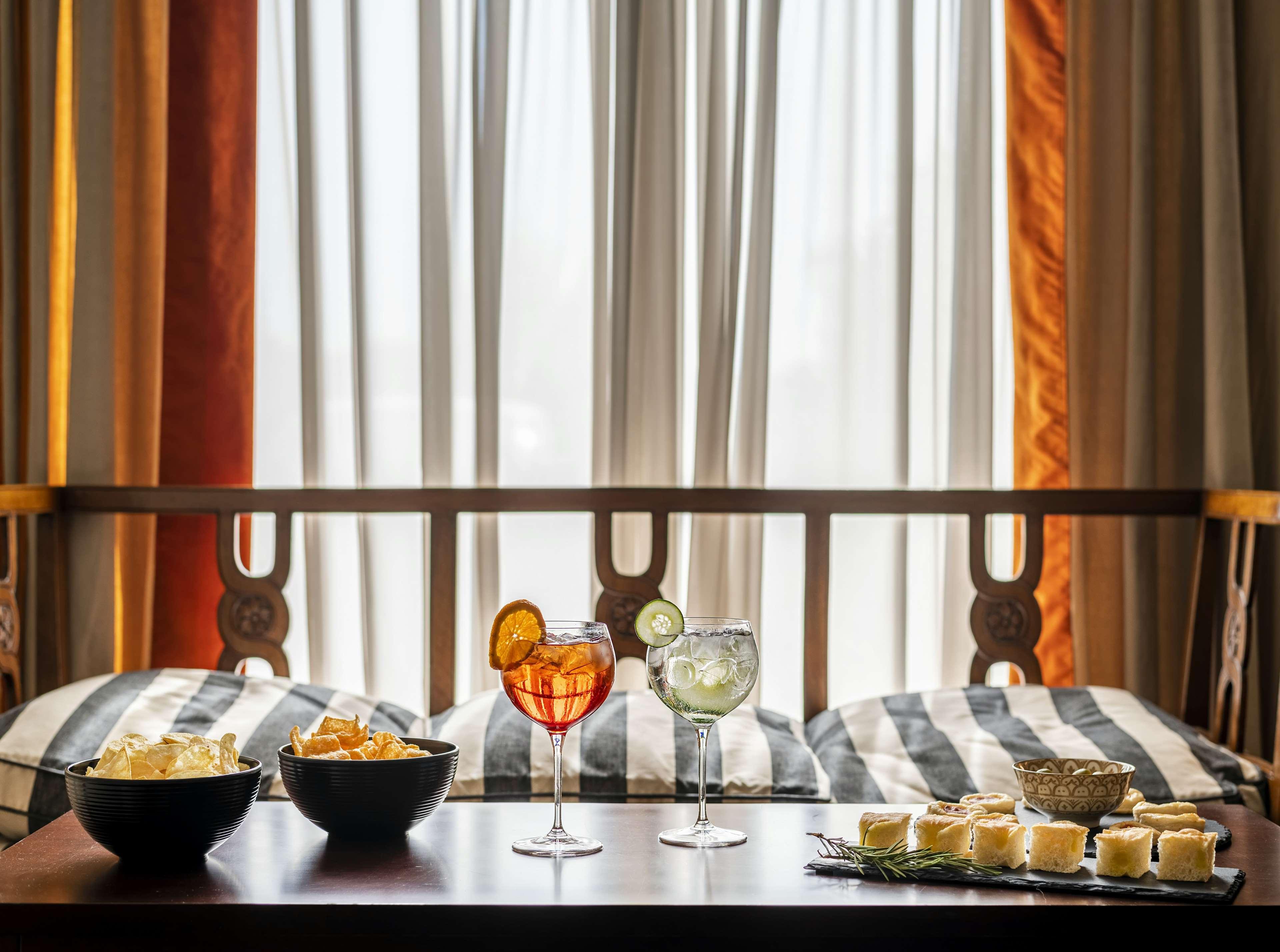 เดอะ รีเจนซี โฮเต็ล-ใหม่ Hotel ลิสโซเน ภายนอก รูปภาพ